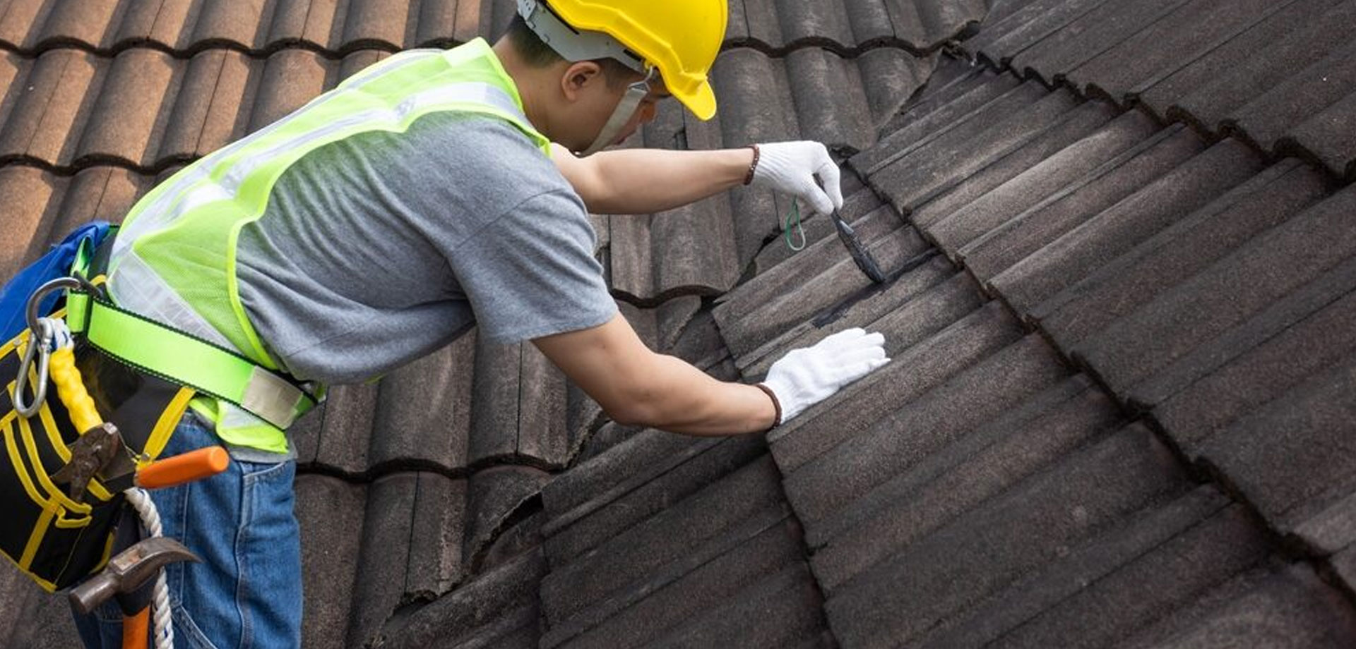 Reparación de goteras y filtraciones: Guía completa para proteger tu vivienda